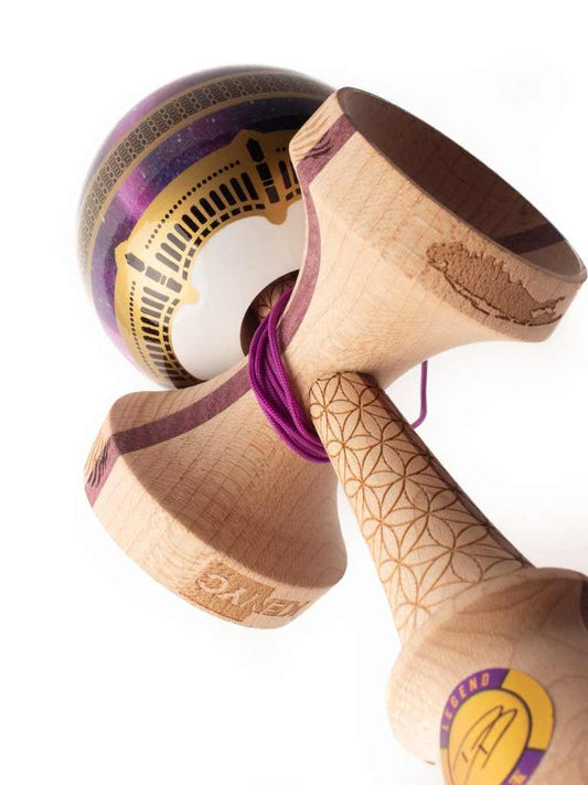 Sweets Boost Legend Austin Donovan Kendama