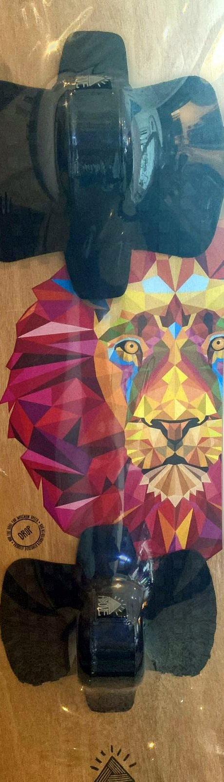 Above Drop sandboard 115 cm – lion graphic, bindings included