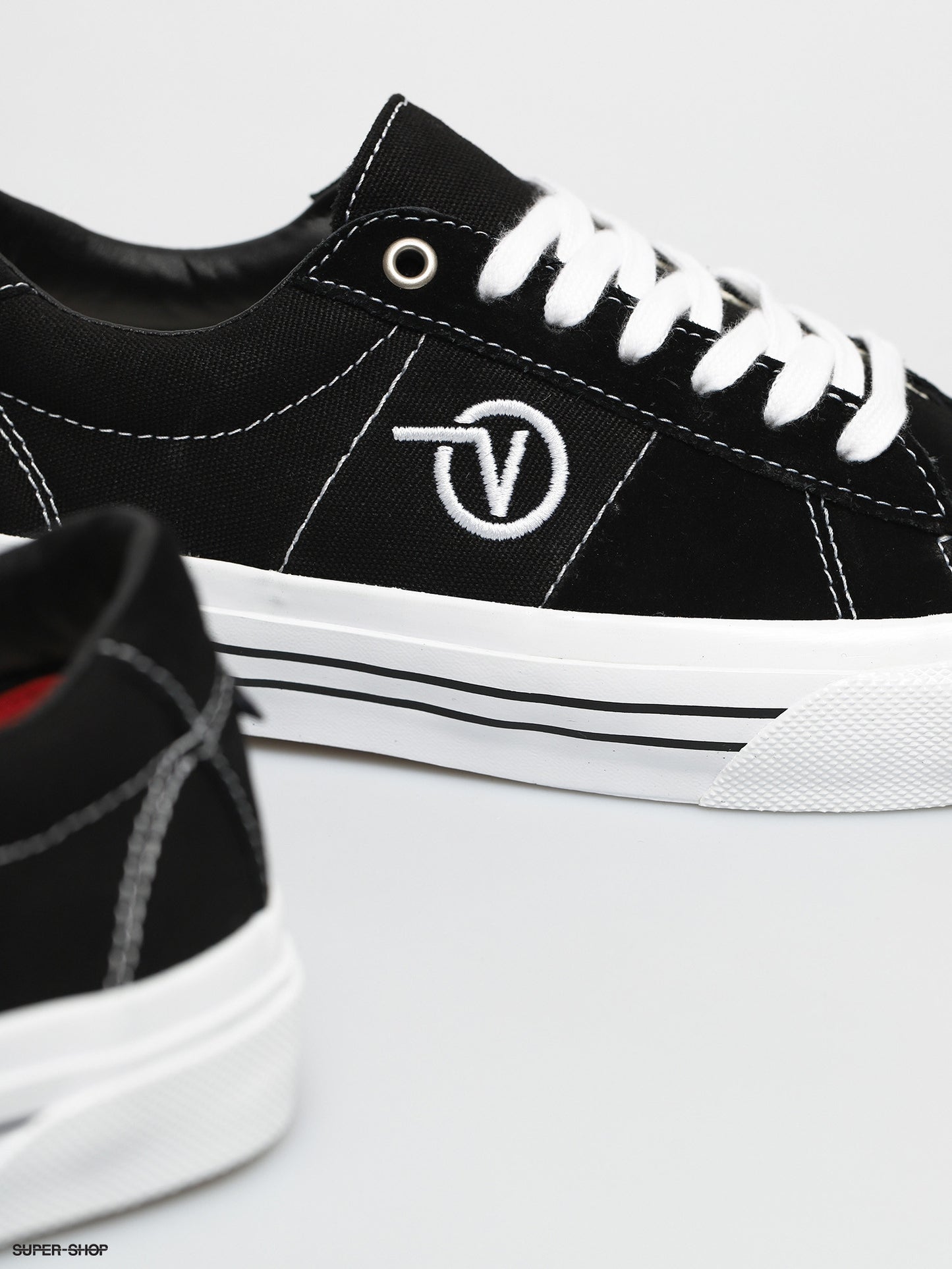 Vans Skate Sid Shoes - Black/White