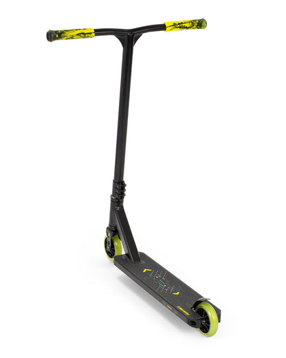 Slamm Classic V9 Stunt Scooter - Black/Yellow 22.5"