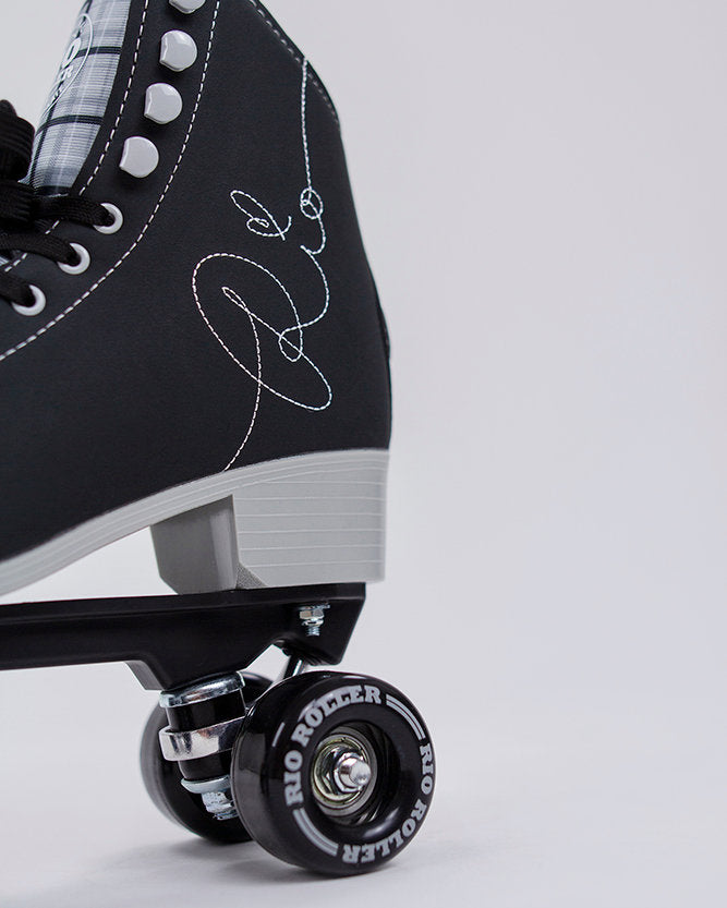 Rio Signature Roller Skates - Black